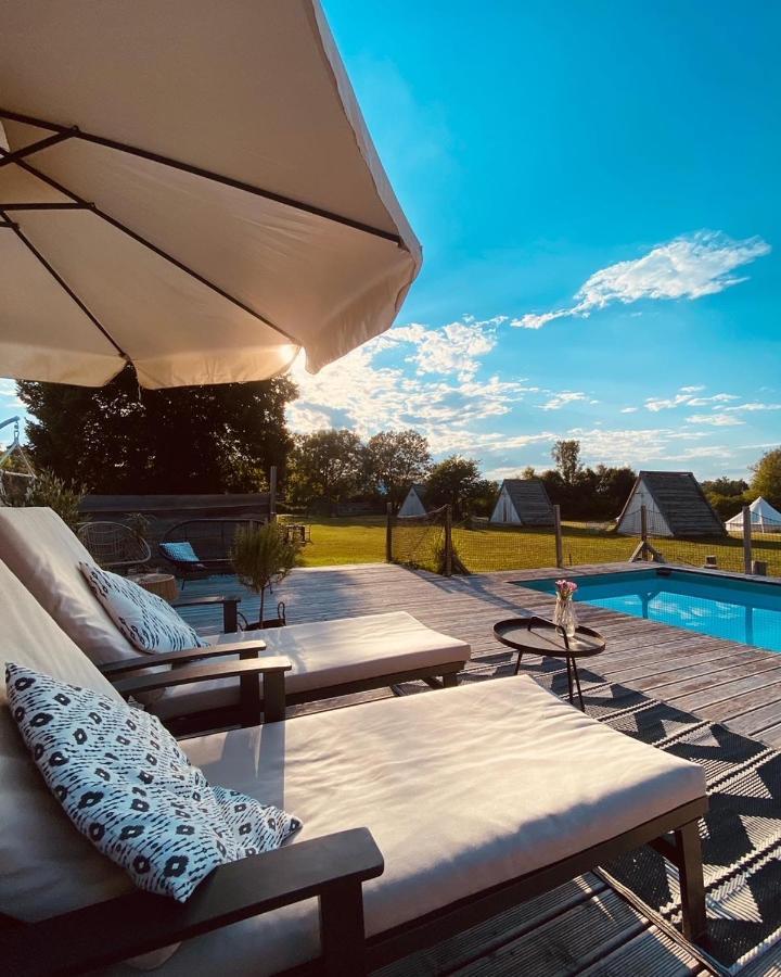 Greenvalleyglamping Sesce Pri Preboldu Екстериор снимка